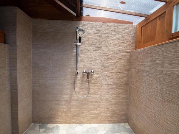 Phi Phi The Beach Resort : photo 5 de la chambre grande villa deluxe avec transfert gratuit pour la jetée de tonsai - vue sur mer