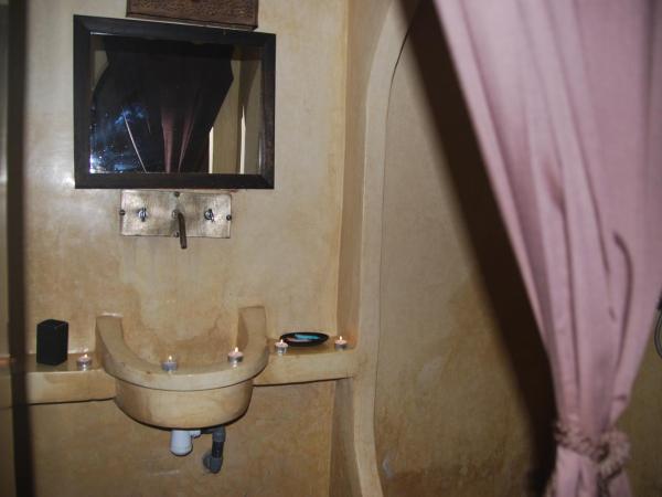 Riad des Etoiles : photo 3 de la chambre chambre double standard yasmine
