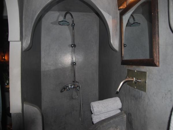 Riad des Etoiles : photo 2 de la chambre chambre lits jumeaux/double confort chimssa