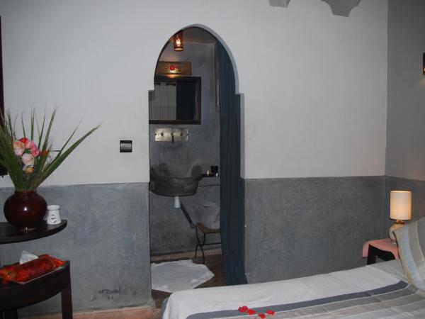 Riad des Etoiles : photo 3 de la chambre chambre lits jumeaux/double confort chimssa