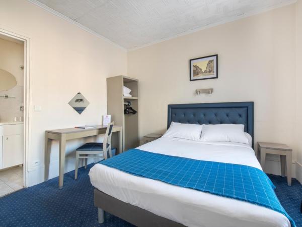 Royal Hotel Versailles : photo 1 de la chambre chambre familiale