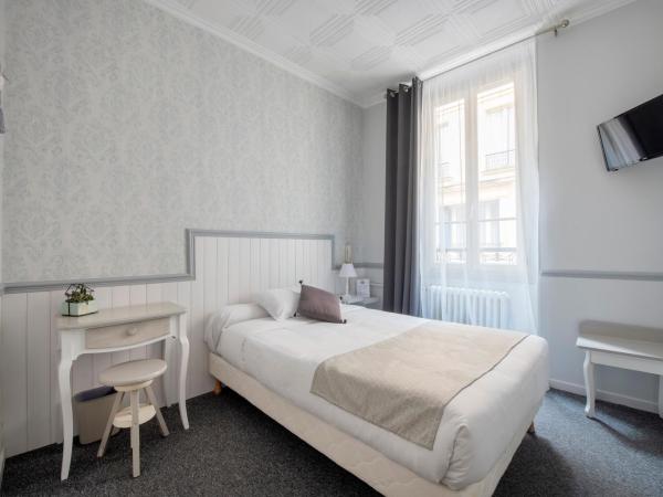 Royal Hotel Versailles : photo 1 de la chambre chambre simple