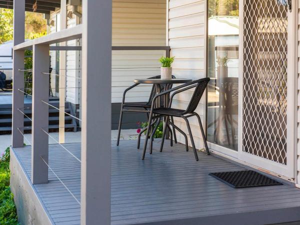 Banksia Tourist Park : photo 2 de la chambre deluxe double room - non pet friendly