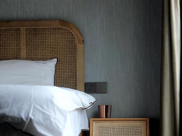 Shanghai Downtown Hills Boutique Guesthouse - Near Metro Line 7, Exit 3, Changping Road : photo 6 de la chambre yunnan family room with terrace