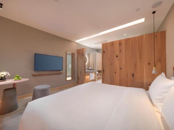 Westlake Art Hotel : photo 4 de la chambre chambre lit king-size - vue sur ville