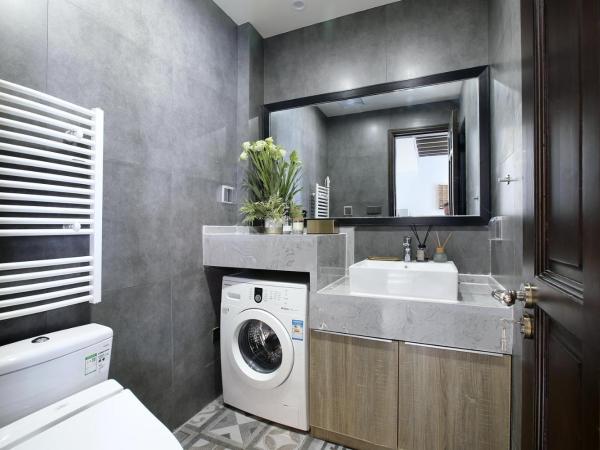 Shanghai Downtown Hills Boutique Guesthouse - Near Metro Line 7, Exit 3, Changping Road : photo 8 de la chambre ethiopia queen room with patio