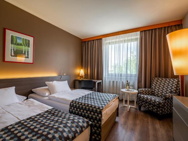 Expo Hotel : photo 1 de la chambre chambre double ou lits jumeaux standard