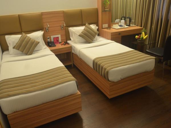 Hotel Plaza : photo 7 de la chambre chambre double ou lits jumeaux exécutive