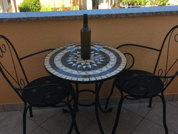 Apartmani Dekovic Materada : photo 3 de la chambre appartement