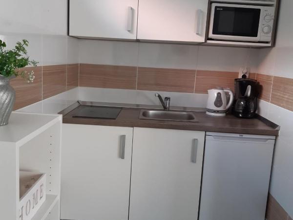 Guest House Sonja : photo 8 de la chambre suite lit queen-size deluxe