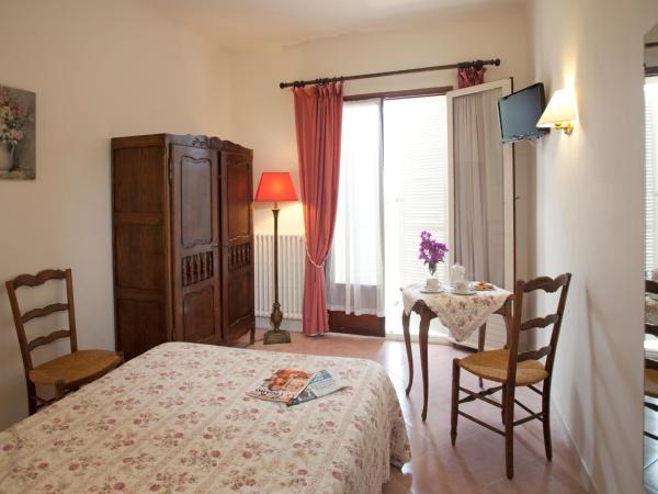 Hotel Belle Vue : photo 1 de la chambre chambre double ou lits jumeaux standard - vue sur mer et jardin