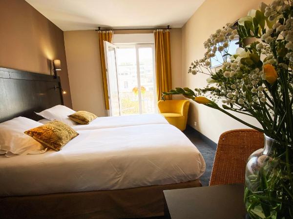 Hotel Molière : photo 5 de la chambre chambre double ou lits jumeaux classique avec balcon