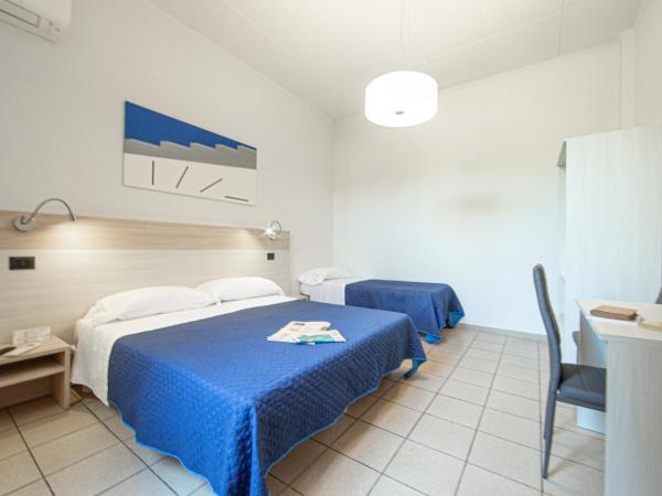 Hotel Venezia : photo 4 de la chambre chambre double ou lits jumeaux