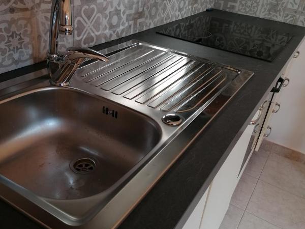 Leone X Guest House : photo 7 de la chambre studio