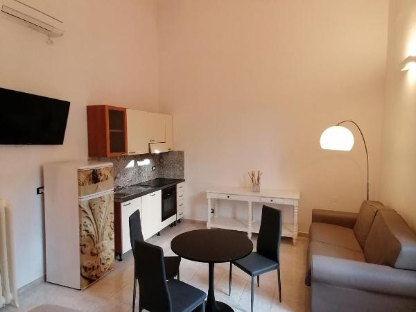 Leone X Guest House : photo 3 de la chambre studio