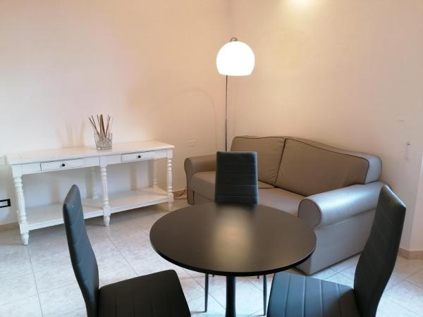 Leone X Guest House : photo 4 de la chambre studio