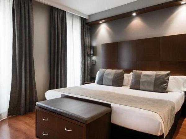 Catalonia Goya : photo 2 de la chambre room #9160452