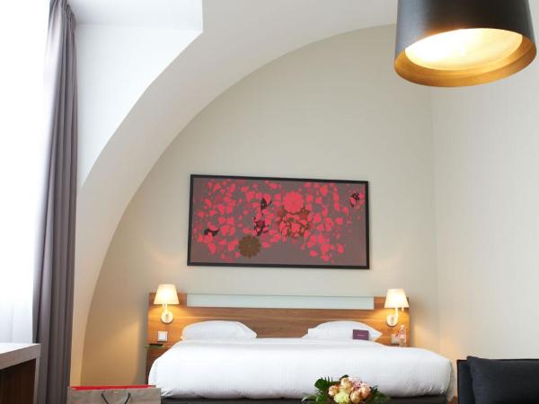 Mercure Cholet Centre : photo 1 de la chambre suite familiale