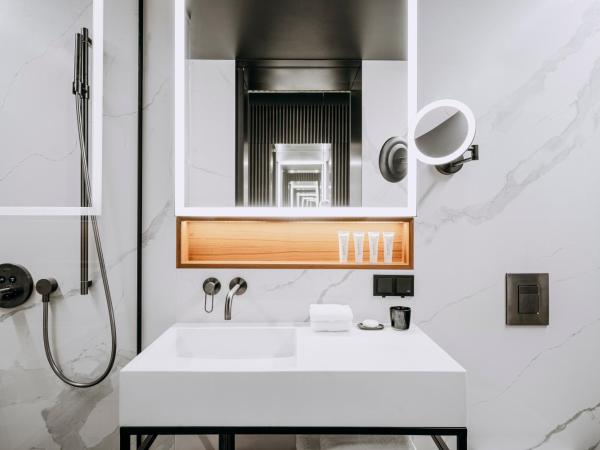 Nobu Hotel Warsaw : photo 5 de la chambre chambre deluxe