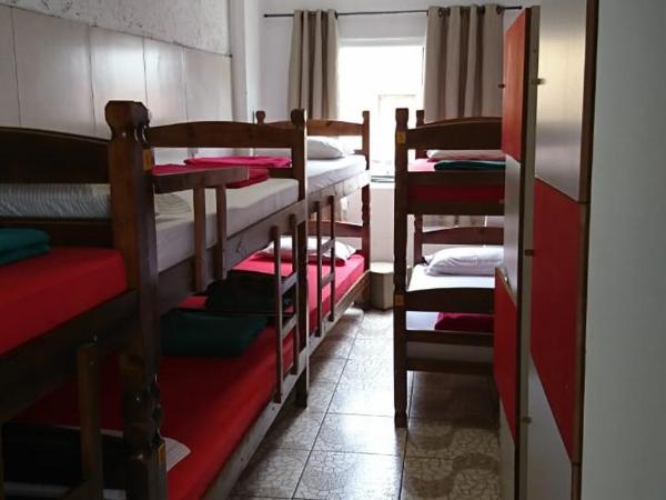 Hostel Calábria na Vila Madalena junto a alegria da Vila : photo 10 de la chambre lit dans dortoir mixte de 8 lits