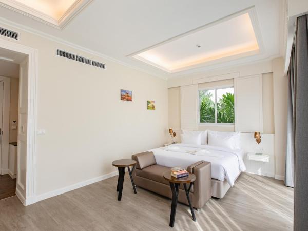 Siam Tharadol SHA Extra Plus : photo 4 de la chambre chambre lit king-size premier