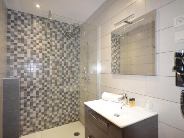 Hôtel Edelweiss : photo 3 de la chambre chambre triple avec balcon