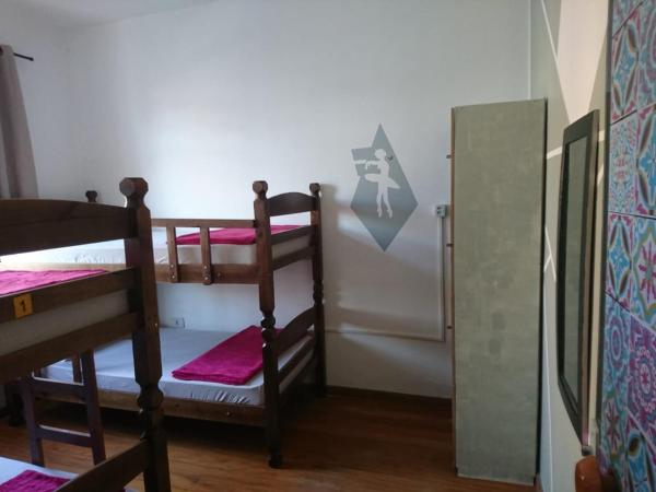 Hostel Calábria na Vila Madalena junto a alegria da Vila : photo 5 de la chambre lit dans dortoir pour femmes de 4 lits