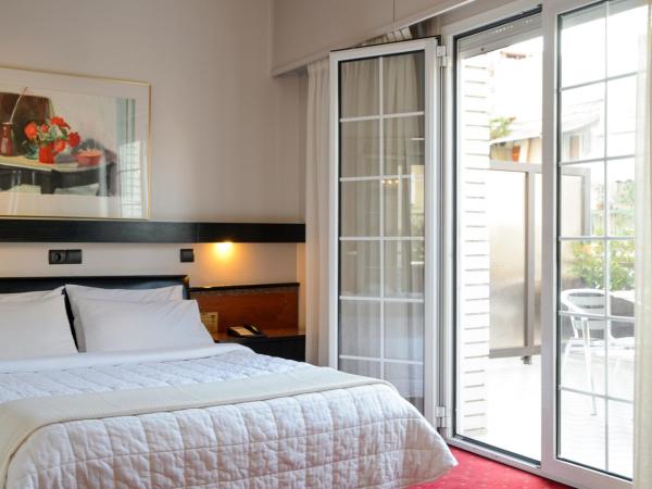 Victory Inn : photo 7 de la chambre chambre double avec terrasse