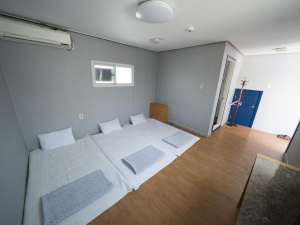 Beewon Guesthouse : photo 3 de la chambre chambre triple style coréen