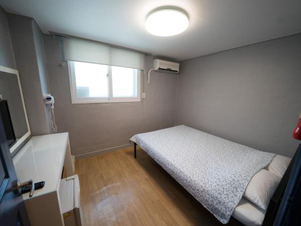 Beewon Guesthouse : photo 2 de la chambre chambre double standard