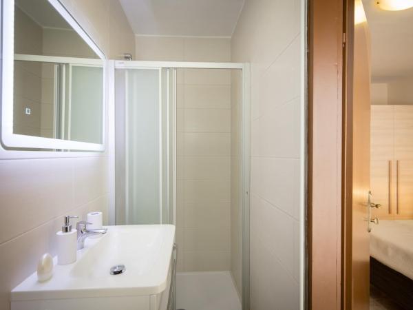 Villa Matohanca : photo 4 de la chambre chambre double avec balcon - vue sur mer