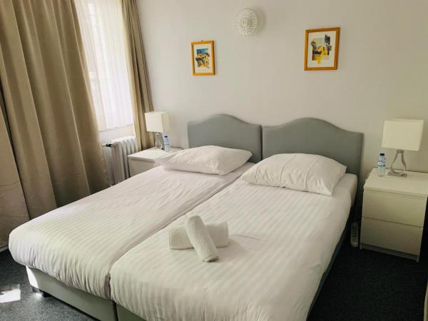 Hotel Berg : photo 9 de la chambre chambre double ou lits jumeaux