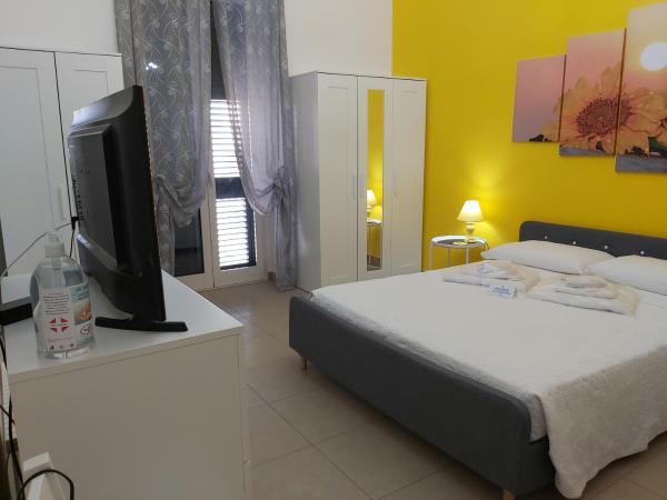 B&b Passione del sud : photo 5 de la chambre chambre quadruple avec salle de bains