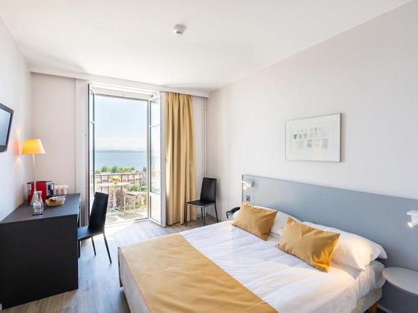 Hôtel Alpes & Lac : photo 2 de la chambre chambre double avec balcon – vue sur lac