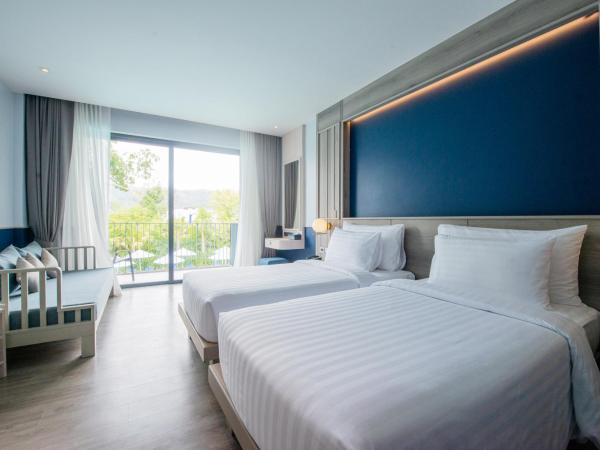 Seabed Grand Hotel Phuket - SHA Extra Plus : photo 5 de la chambre chambre double ou lits jumeaux deluxe - vue sur piscine