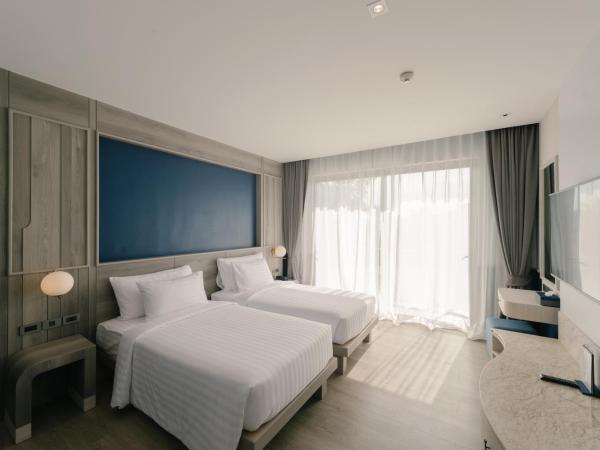 Seabed Grand Hotel Phuket - SHA Extra Plus : photo 1 de la chambre chambre double ou lits jumeaux supérieure