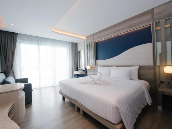 Seabed Grand Hotel Phuket - SHA Extra Plus : photo 7 de la chambre chambre double ou lits jumeaux de luxe avec accès piscine