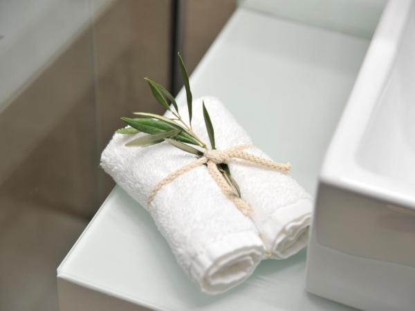 Athens Platinum Rooms and Suites : photo 3 de la chambre chambre double ou lits jumeaux standard avec balcon