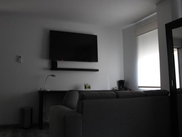 Suites Arboleda 215 : photo 8 de la chambre suite junior