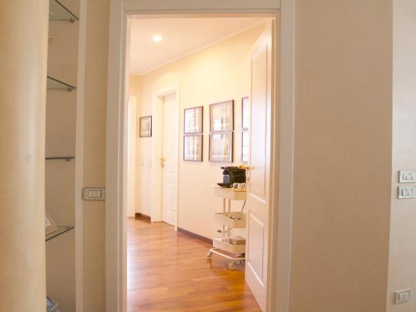 Stylish room in milano : photo 3 de la chambre chambre double avec salle de bains privative