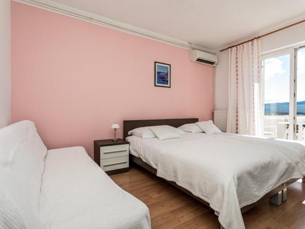 B&B Villa Ana : photo 3 de la chambre chambre double avec balcon