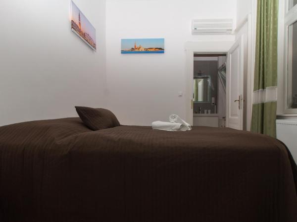 Butterfly Home Danube : photo 2 de la chambre chambre double ou lits jumeaux Économique