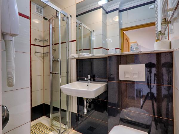 Pensjonat Dawidek : photo 9 de la chambre chambre double avec balcon