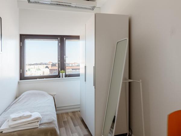 Sky Hostel Helsinki : photo 7 de la chambre chambre simple standard avec salle de bains commune