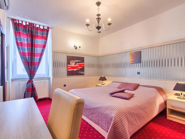 Hotel Galija : photo 5 de la chambre chambre double deluxe