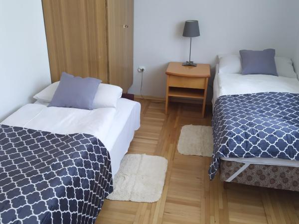 Dom gościnny Zosia : photo 2 de la chambre chambre lits jumeaux avec salle de bains commune