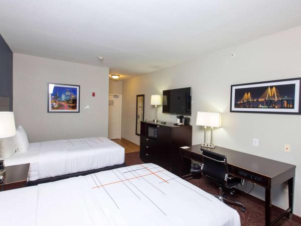 La Quinta by Wyndham Houston East at Normandy : photo 3 de la chambre chambre double avec 2 lits doubles - non-fumeurs