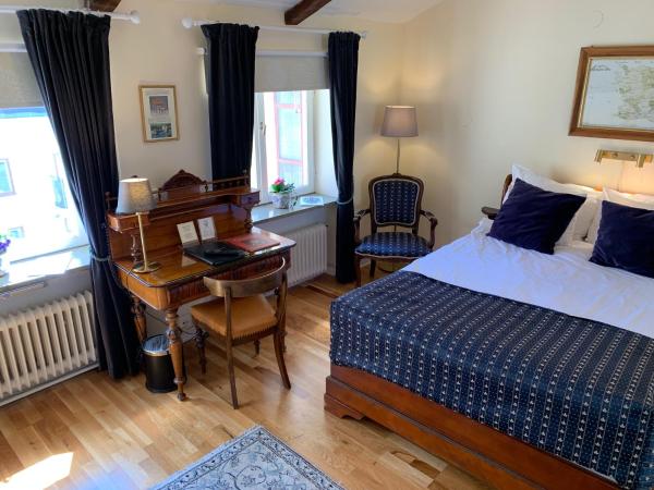 Mayfair Hotel Tunneln : photo 4 de la chambre petite chambre double (lit de 140 cm)