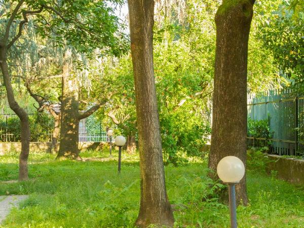 Stylish room in milano : photo 10 de la chambre chambre double avec salle de bains privative