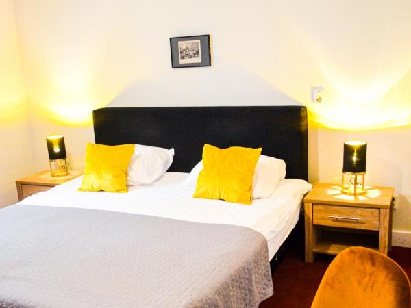 Family Hotel Kooyk : photo 4 de la chambre chambre double ou lits jumeaux supérieure avec salle de bains privative - vue sur jardin